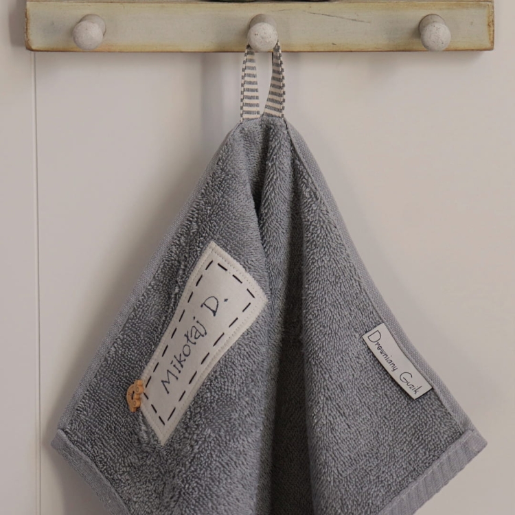 ręcznik do żłobka z imieniem