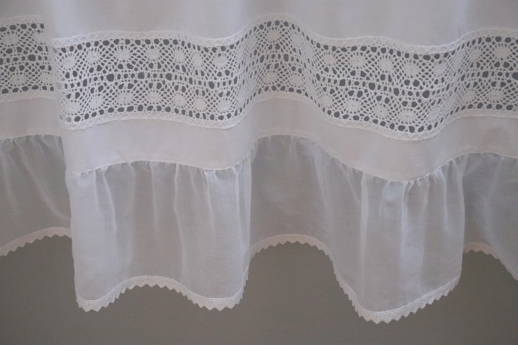 firana z koronkami 1.JPG