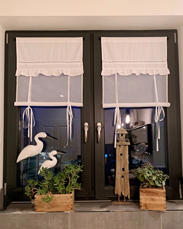 roletay shabby chic na ramie okna.jpg